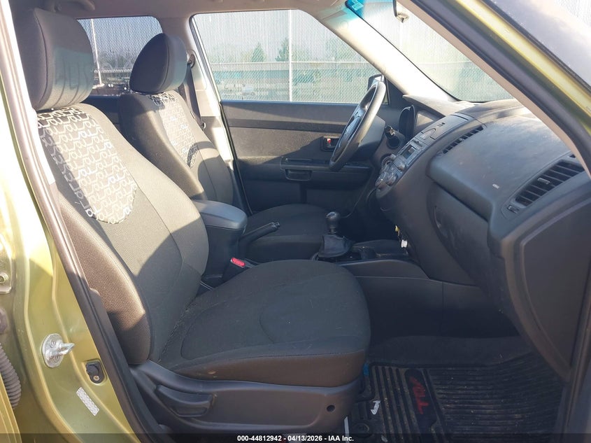 2010 Kia Soul VIN KNDJT2A23A7032280 IAAI salvage auction — TRANSMISSION, Clear (Indiana), sold $300 on 2026-07-07 (photo 5)