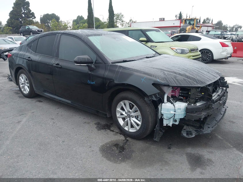 2025 Toyota Camry VIN 4T1DAACKXSU180791 IAAI salvage auction — FRONT END, Salvage Title, sold $11,100 on 2026-07-30 (photo 1)