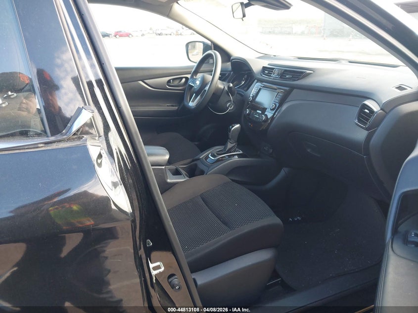 2021 Nissan Rogue VIN JN1BJ1AV6MW562982 IAAI salvage auction — REAR END, Salvage Title, sold $1,475 on 2026-07-08 (photo 5)