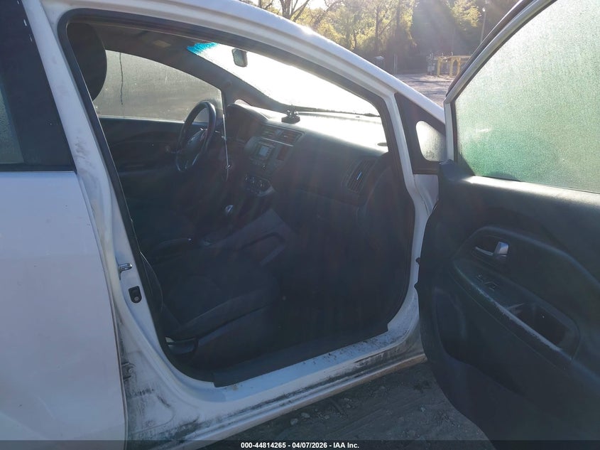 2014 Kia Rio VIN KNADN4A35E6397788 IAAI salvage auction — FRONT END, Salvage Title, sold $275 on 2026-07-17 (photo 5)