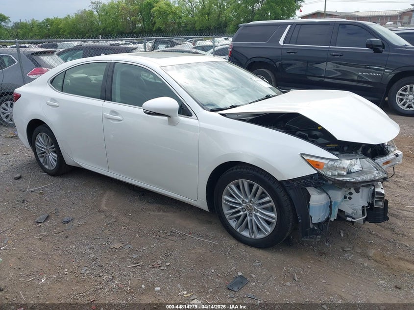 2014 Lexus ES VIN JTHBK1GG0E2103957 IAAI salvage auction — FRONT END, Clear (Tennessee), sold $4,650 on 2026-07-16 (photo 1)