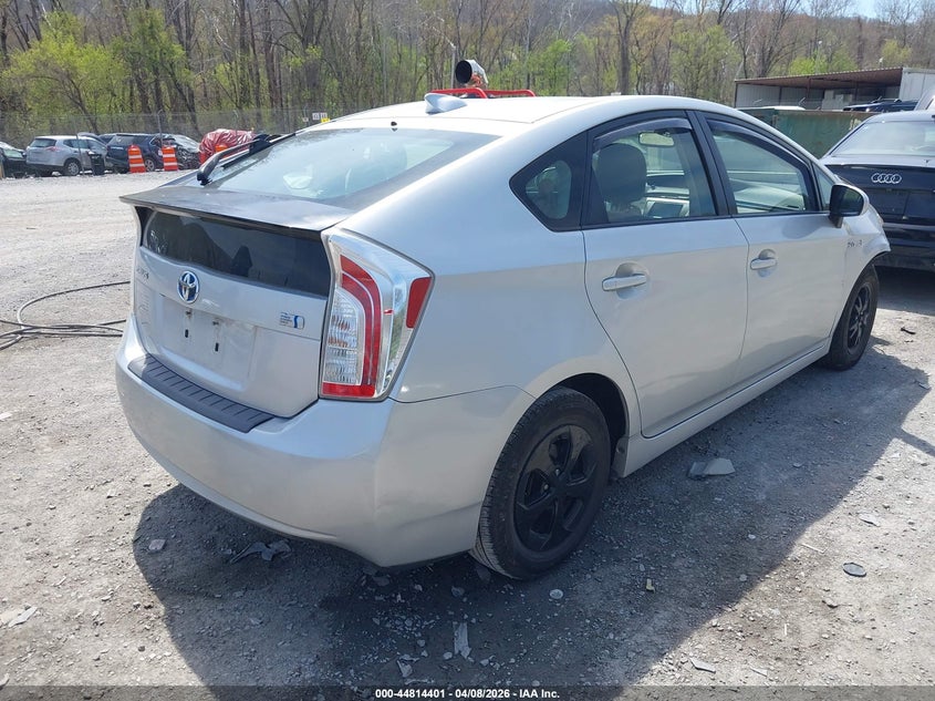 2013 Toyota Prius VIN JTDKN3DU3D0349331 IAAI salvage auction — FRONT END, Salvage Title, sold $3,875 on 2026-07-14 (photo 4)