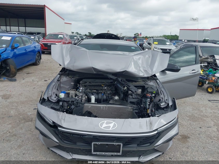 2025 Hyundai Elantra VIN KMHLM4DG4SU927722 IAAI salvage auction — FRONT END, Original (Texas), sold $2,450 on 2026-07-07 (photo 6)