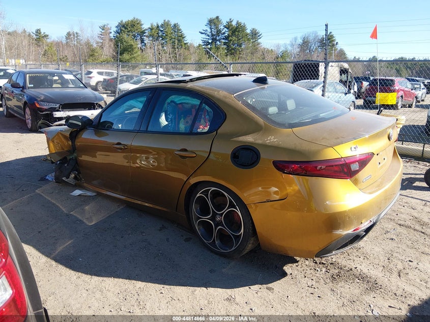 2023 Alfa romeo Giulia VIN ZARFANBN1P7669060 IAAI salvage auction — LEFT FRONT, Salvage Title, sold $4,050 on 2026-07-17 (photo 3)
