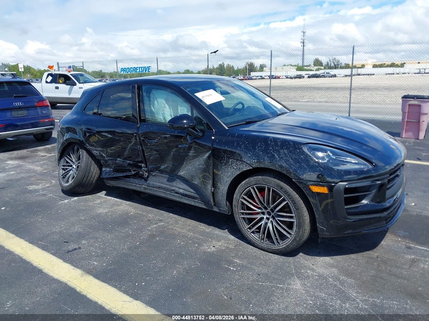 2026 Porsche Macan VIN WP1AG2A56TLB40903 — IAAI salvage auction photo