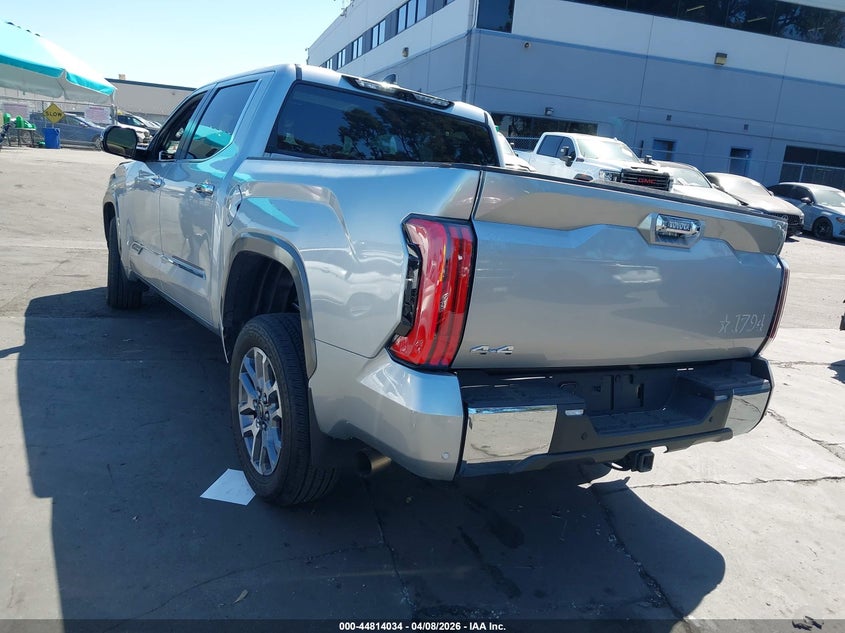2025 Toyota Tundra VIN 5TFMA5DB8SX308891 IAAI salvage auction — SIDE, Salvage Title, sold $17,100 on 2026-07-22 (photo 3)