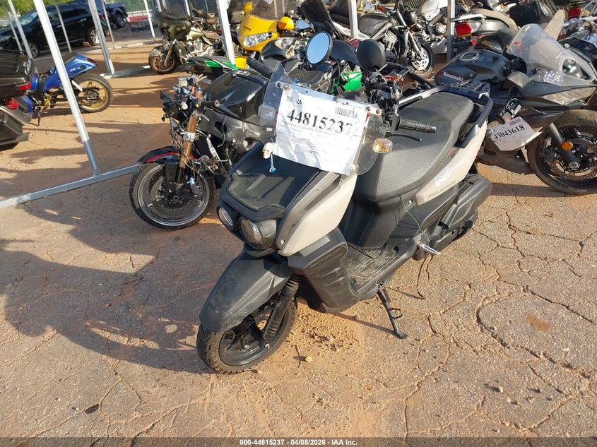 2025 Yamaha VIN RKRSEH9Y8SA007897 IAAI salvage auction — FRONT END, Salvage Title, sold $225 on 2026-07-21 (photo 2)
