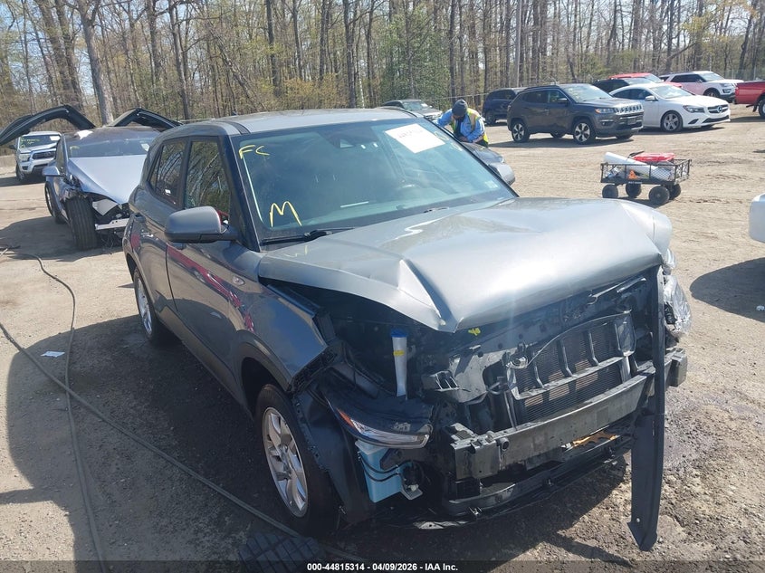 2021 Hyundai Venue VIN KMHRB8A3XMU112887 IAAI salvage auction — FRONT END, Salvage Title, sold $2,600 on 2026-09-09 (photo 1)