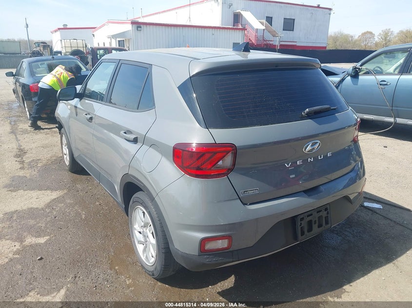 2021 Hyundai Venue VIN KMHRB8A3XMU112887 IAAI salvage auction — FRONT END, Salvage Title, sold $2,600 on 2026-09-09 (photo 3)