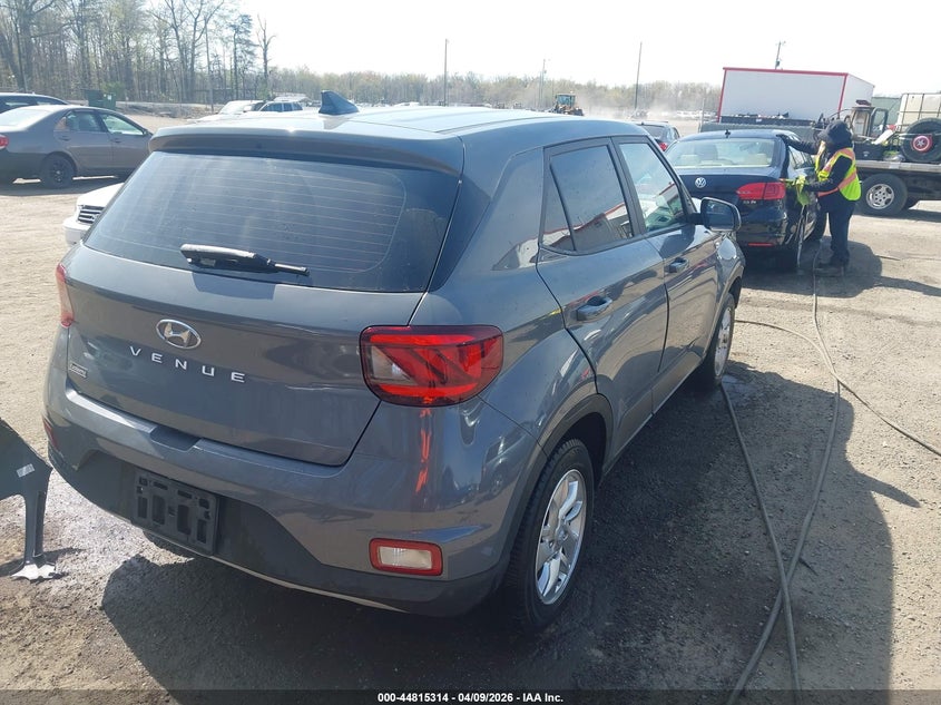 2021 Hyundai Venue VIN KMHRB8A3XMU112887 IAAI salvage auction — FRONT END, Salvage Title, sold $2,600 on 2026-09-09 (photo 4)