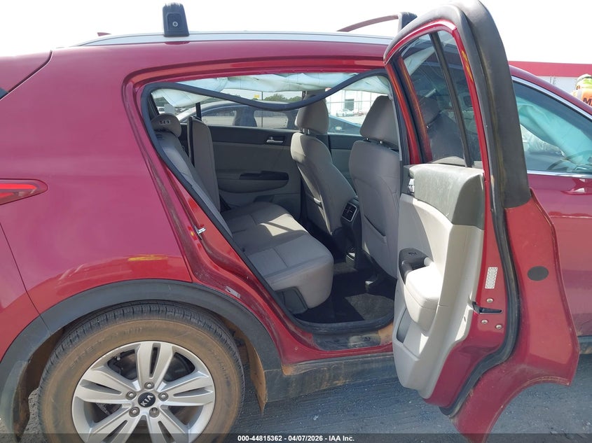 2017 Kia Sportage VIN KNDPM3AC2H7174524 IAAI salvage auction — FRONT END, Wait Title, sold $1,200 on 2026-07-29 (photo 8)