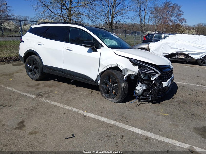 2025 Kia Sportage VIN KNDPZDDH8S7201117 IAAI salvage auction — FRONT END, Salvage (New Jersey), sold $8,400 on 2026-07-27 (photo 1)