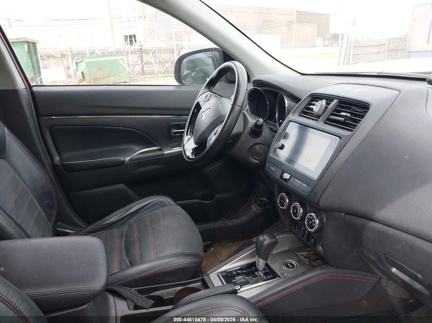 2018 Mitsubishi Outlander VIN JA4AR3AW4JU002272 IAAI salvage auction — FRONT END, Salvage Title, sold $1,850 on 2026-07-16 (photo 5)