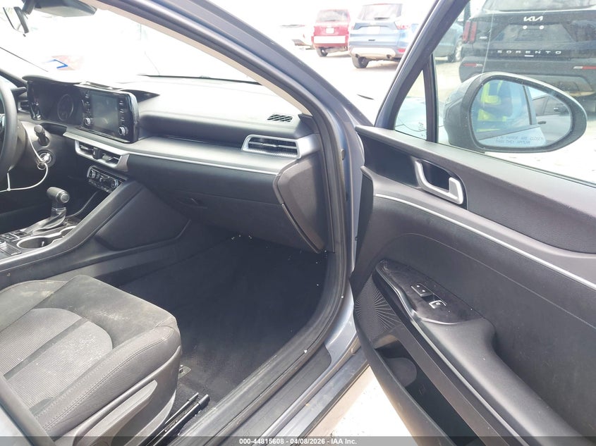 2022 Kia K5 VIN 5XXG24J20NG083886 IAAI salvage auction — WATER/FLOOD, Salvage Title, sold $4,000 on 2026-07-14 (photo 5)