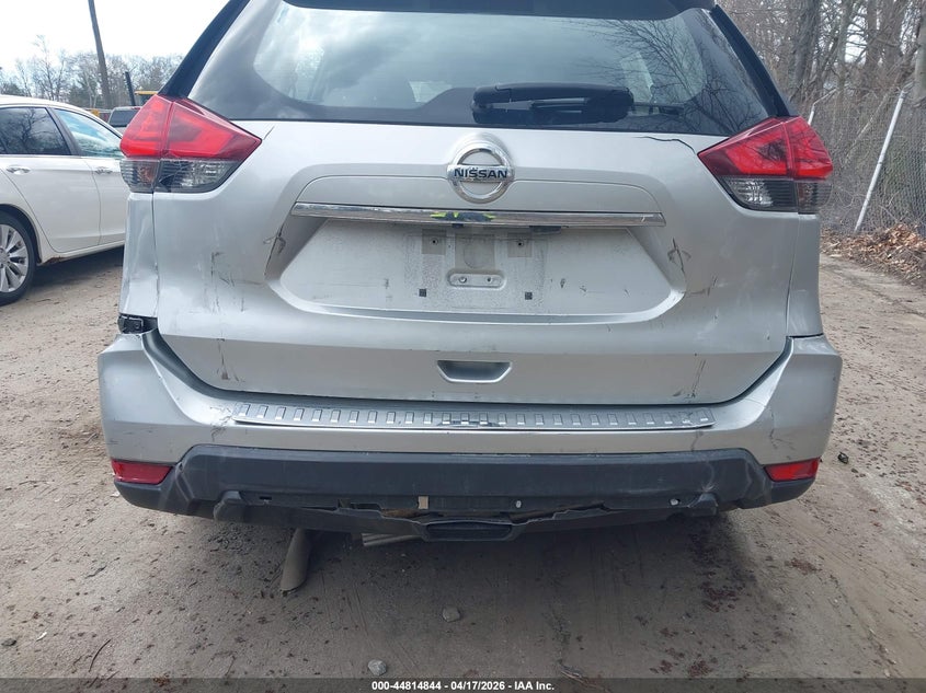 2017 Nissan Rogue VIN JN8AT2MV1HW278819 IAAI salvage auction — REAR END, Salvage Title, sold $1,650 on 2026-07-14 (photo 6)