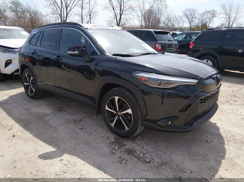 2023 Toyota Corolla cross VIN 7MUFBABG7PV010333 — IAAI salvage auction photo