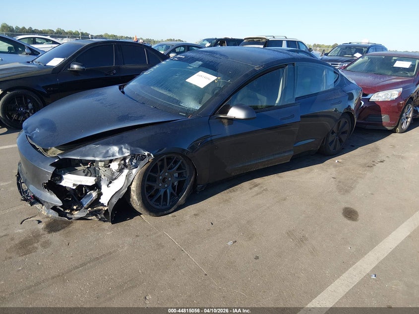 2025 Tesla Model 3 VIN 5YJ3E1EA9SF938265 IAAI salvage auction — LEFT FRONT, Salvage Title, sold $10,100 on 2026-07-16 (photo 2)