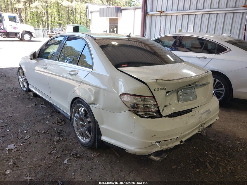 2011 Mercedes-benz C-klasse VIN WDDGF5EB8BA522334 IAAI salvage auction — FRONT & REAR, Clear (Virginia), sold $350 on 2026-08-20 (photo 3)