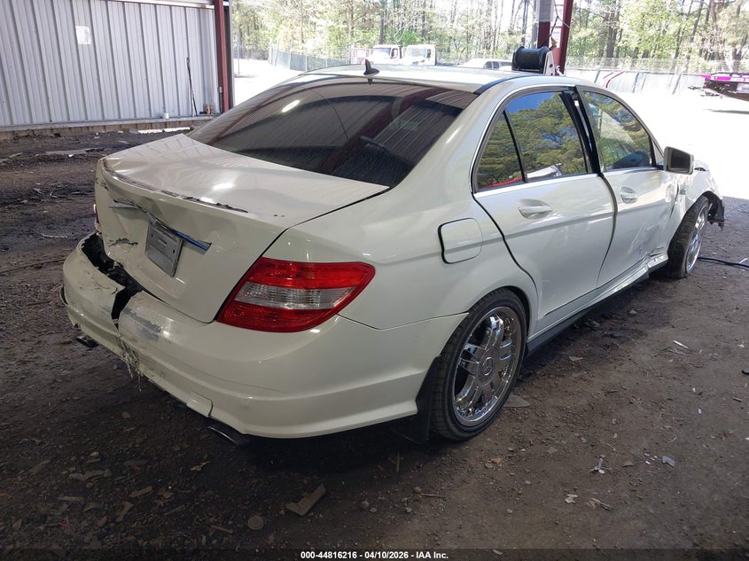 2011 Mercedes-benz C-klasse VIN WDDGF5EB8BA522334 IAAI salvage auction — FRONT & REAR, Clear (Virginia), sold $350 on 2026-08-20 (photo 4)
