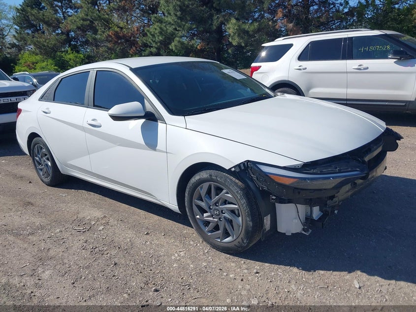 2024 Hyundai Elantra VIN KMHLM4DG9RU714971 IAAI salvage auction — LEFT FRONT, Wait Title, sold $6,300 on 2026-07-22 (photo 1)