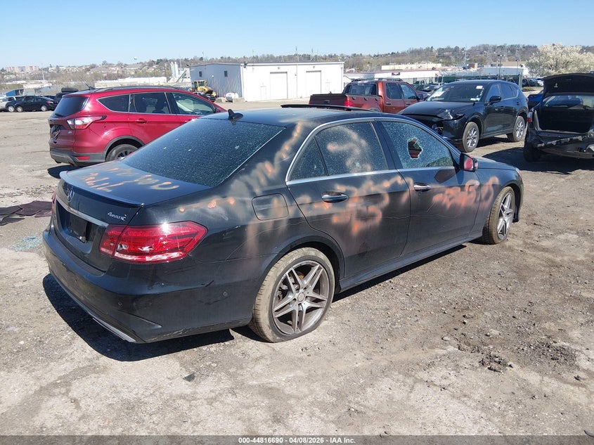 2016 Mercedes-benz E-klasse VIN WDDHF8JB6GB225012 IAAI salvage auction — VANDALISM, Salvage - Greater Than 75% (Maryland), sold $1,650 on 2026-08-11 (photo 4)