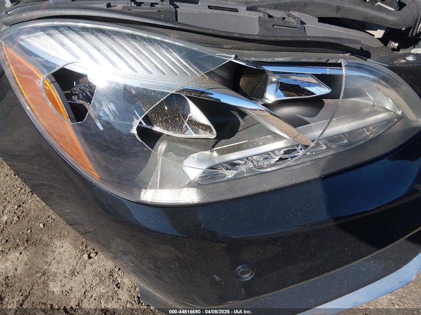 2016 Mercedes-benz E-klasse VIN WDDHF8JB6GB225012 IAAI salvage auction — VANDALISM, Salvage - Greater Than 75% (Maryland), sold $1,650 on 2026-08-11 (photo 6)