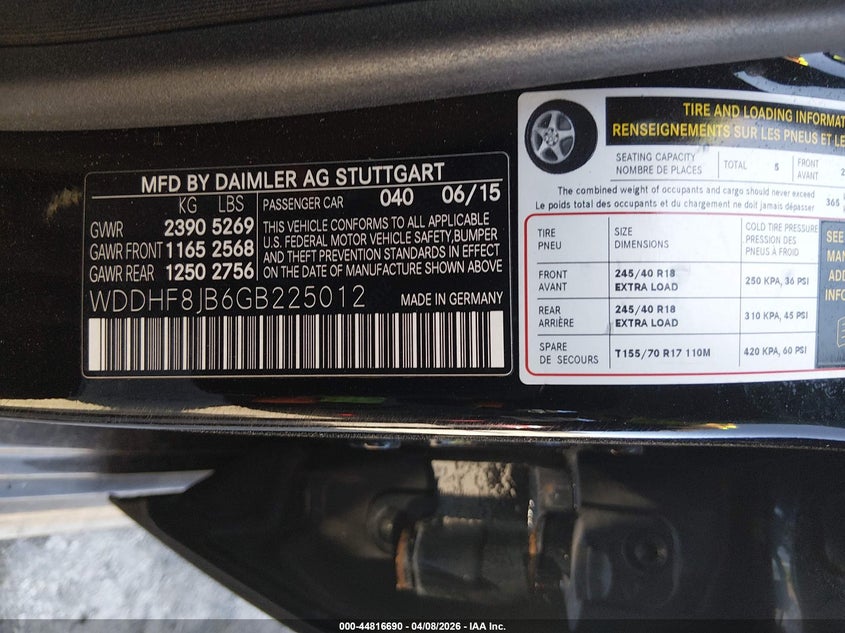 2016 Mercedes-benz E-klasse VIN WDDHF8JB6GB225012 IAAI salvage auction — VANDALISM, Salvage - Greater Than 75% (Maryland), sold $1,650 on 2026-08-11 (photo 9)