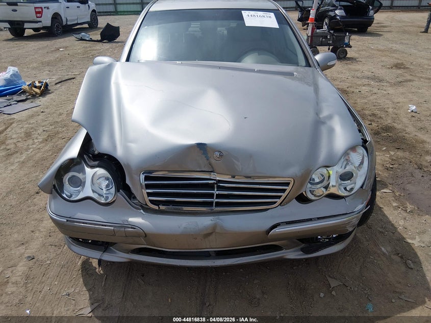 2006 Mercedes-benz C class VIN WDBRF52H96F785127 IAAI salvage auction — FRONT END, Salvage (Tennessee), sold $300 on 2026-07-08 (photo 6)