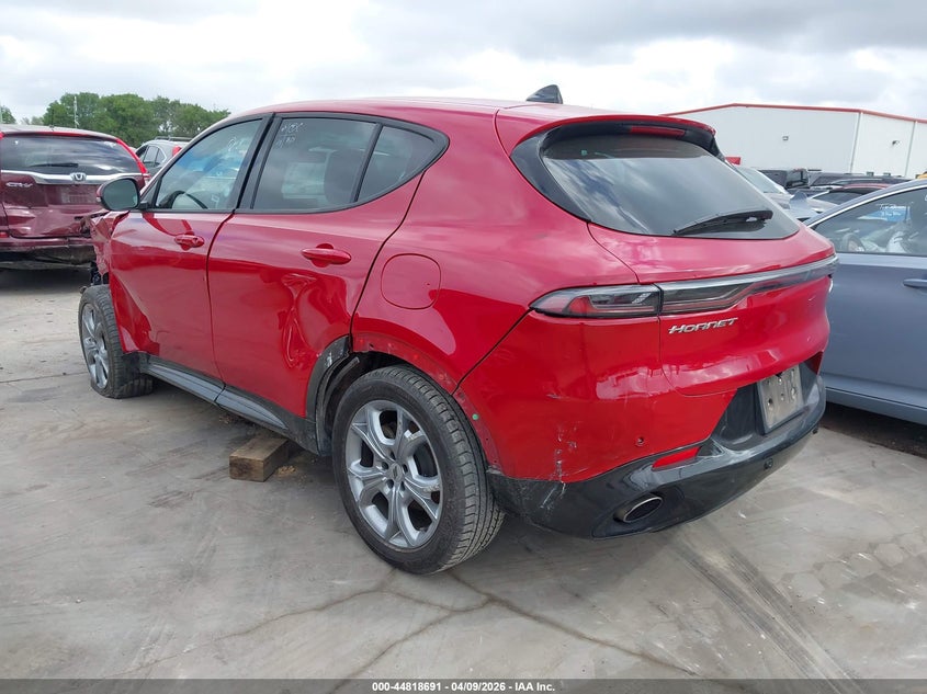 2024 Dodge Hornet VIN ZACPDFCWXR3A33558 IAAI salvage auction — LEFT FRONT, Salvage Title, sold $2,925 on 2026-07-07 (photo 3)