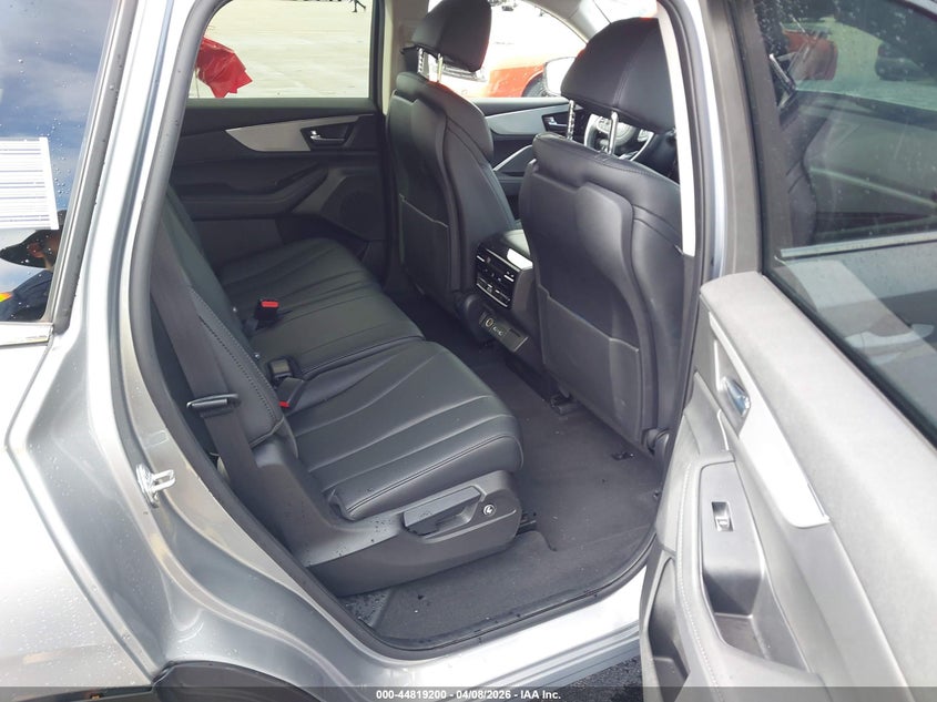 2023 Acura Mdx VIN 5J8YE1H34PL044554 IAAI salvage auction — REAR END, Rebuildable (Florida), sold $10,200 on 2026-08-28 (photo 8)