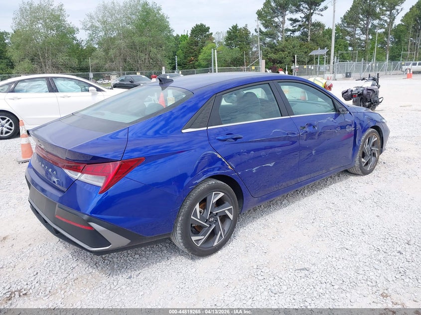 2025 Hyundai Elantra VIN KMHLS4DG7SU873306 IAAI salvage auction — RIGHT SIDE, Salvage Title, sold $1,000 on 2026-07-29 (photo 4)