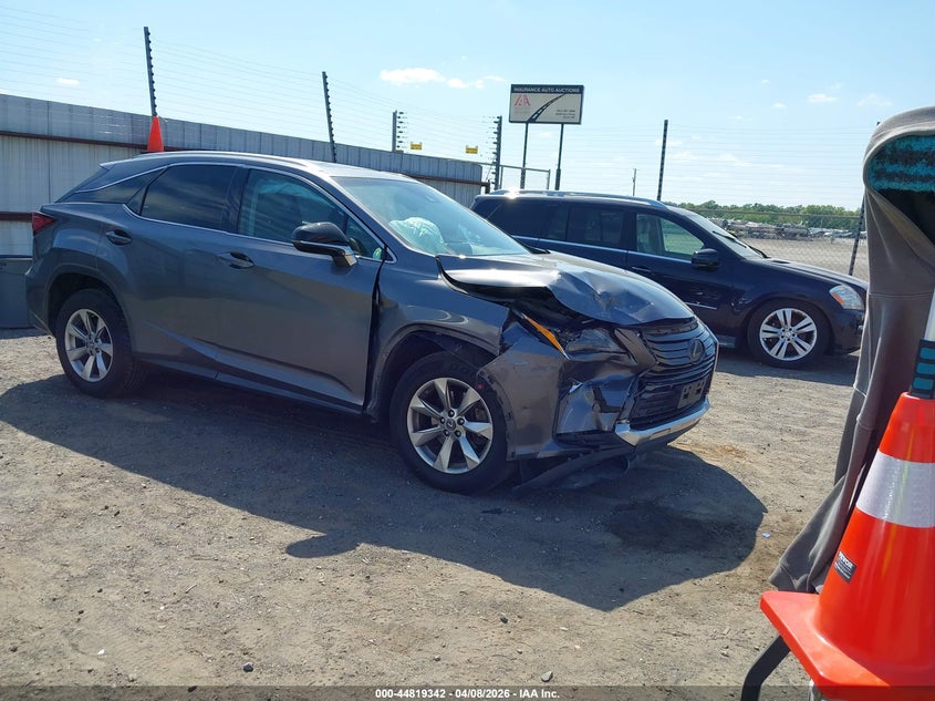 2019 Lexus Rx VIN 2T2BZMCA5KC186309 — IAAI salvage auction photo
