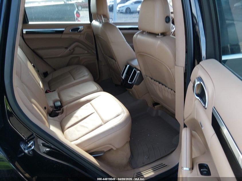 2011 Porsche Cayenne VIN WP1AA2A25BLA08771 IAAI salvage auction — LEFT SIDE, Salvage (Texas), sold $1,350 on 2026-07-10 (photo 8)