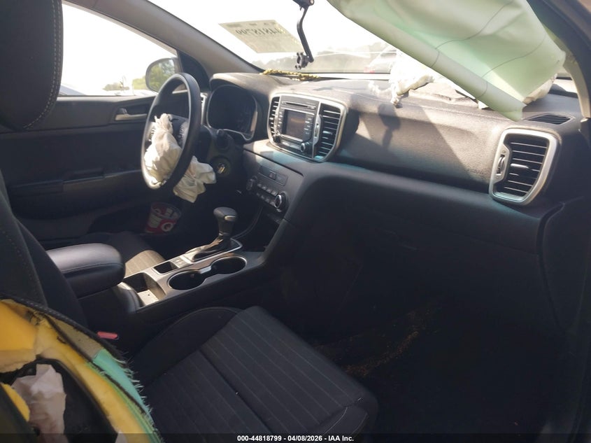 2017 Kia Sportage VIN KNDPM3ACXH7076549 IAAI salvage auction — FRONT END, Salvage Title, sold $2,050 on 2026-07-14 (photo 5)