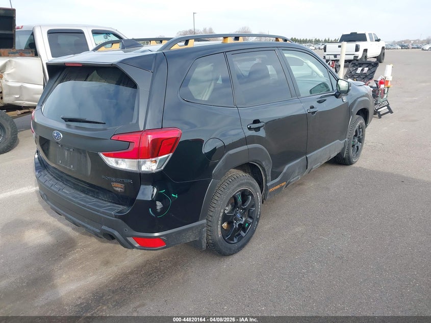 2025 Subaru Forester VIN JF2SKAHC0SH401352 IAAI salvage auction — FRONT & REAR, Salvage (Minnesota), sold $9,500 on 2026-07-09 (photo 4)