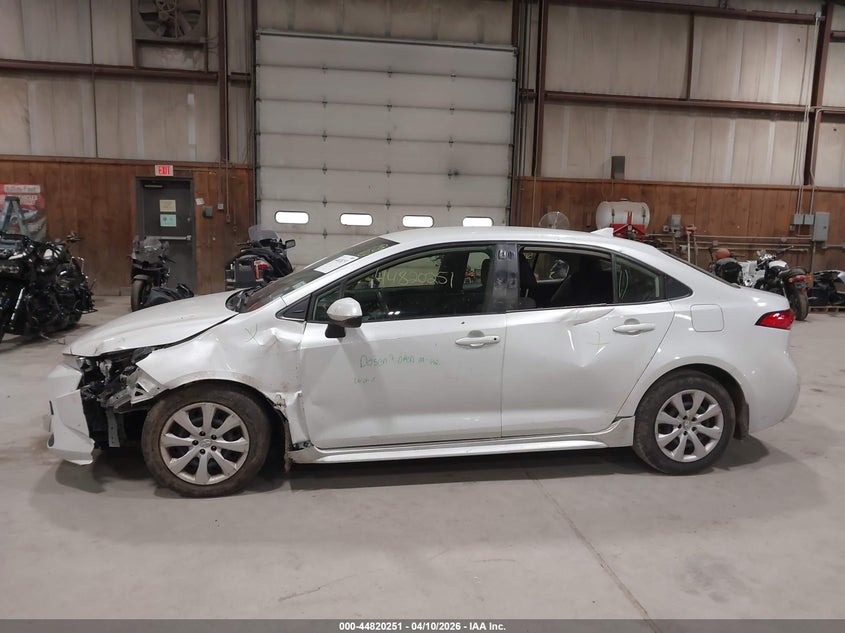 2022 Toyota Corolla VIN JTDEPMAE4N3032538 IAAI salvage auction — LEFT SIDE, Salvage Title, sold $4,150 on 2026-07-08 (photo 6)