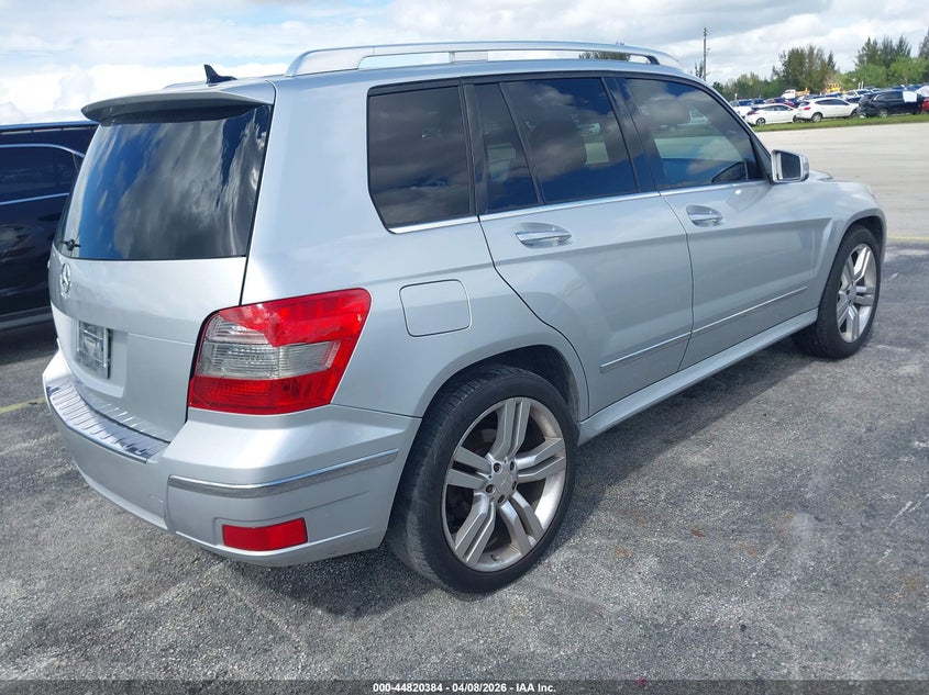 2012 Mercedes-benz Glk-class VIN WDCGG5GB1CF878238 IAAI salvage auction — NORMAL WEAR, Clear (Florida), sold $25 on 2026-07-16 (photo 4)