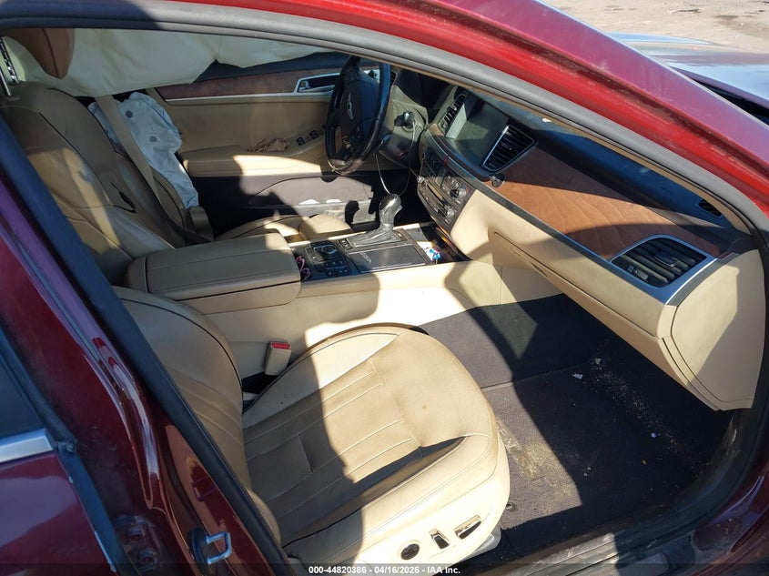 2015 Hyundai Genesis VIN KMHGN4JE1FU023303 IAAI salvage auction — LEFT SIDE, Wait Title, sold $650 on 2026-07-14 (photo 5)