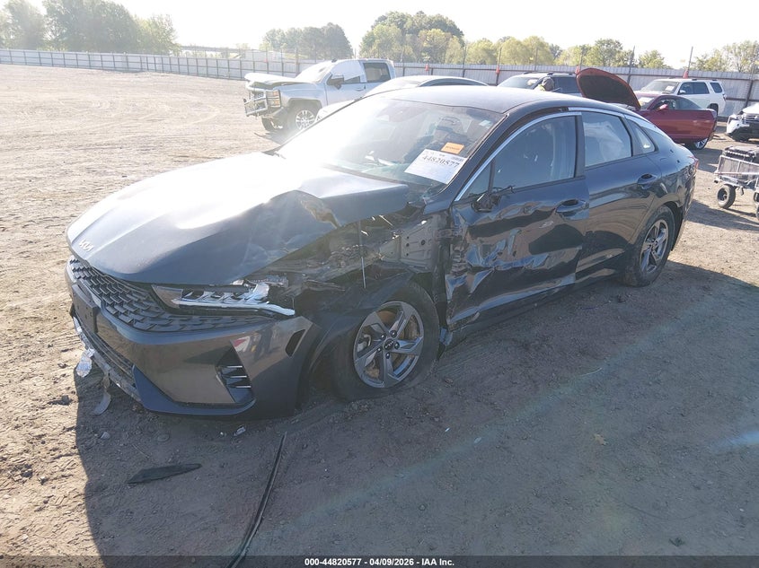 2022 Kia K5 VIN 5XXG14J29NG147717 IAAI salvage auction — LEFT FRONT, Salvage Title, sold $1,900 on 2026-07-22 (photo 2)