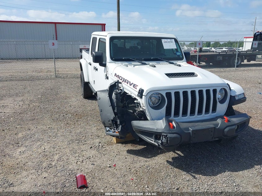 2022 Jeep Gladiator VIN 1C6JJTEG1NL131413 IAAI salvage auction — FRONT END, Salvage Title, sold $10,400 on 2026-08-14 (photo 1)