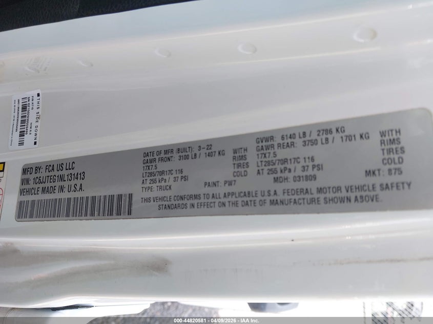2022 Jeep Gladiator VIN 1C6JJTEG1NL131413 IAAI salvage auction — FRONT END, Salvage Title, sold $10,400 on 2026-08-14 (photo 9)