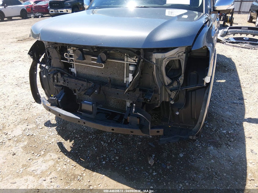 2020 Nissan Armada VIN JN8AY2ND5L9110163 IAAI salvage auction — FRONT END, Salvage Title, sold $6,125 on 2026-07-30 (photo 6)