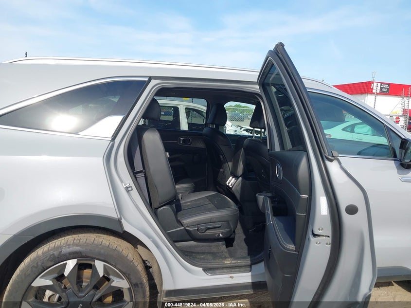 2024 Kia Sorento VIN 5XYRK4JF5RG257576 IAAI salvage auction — FRAME DAMAGE, Salvage Title, sold $12,600 on 2026-07-29 (photo 8)