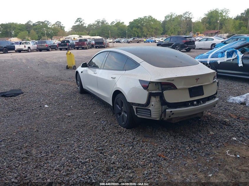 2023 Tesla Model 3 VIN 5YJ3E1EA0PF483474 IAAI salvage auction — REAR END, Salvage (South Carolina), sold $10,300 on 2026-07-30 (photo 3)