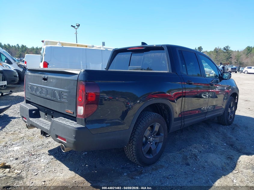 2026 Honda Ridgeline VIN 5FPYK3F64TB001806 IAAI salvage auction — FRONT END, Salvage Title, sold $15,700 on 2026-07-24 (photo 4)