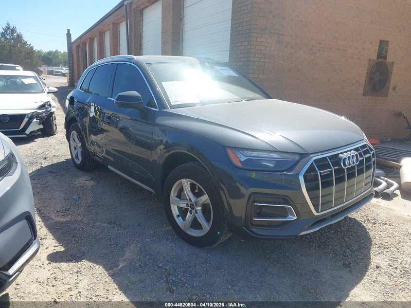 2024 Audi Q5 VIN WA1ABAFY4R2039543 IAAI salvage auction — REAR END, Salvage Title, sold $12,350 on 2026-08-25 (photo 1)