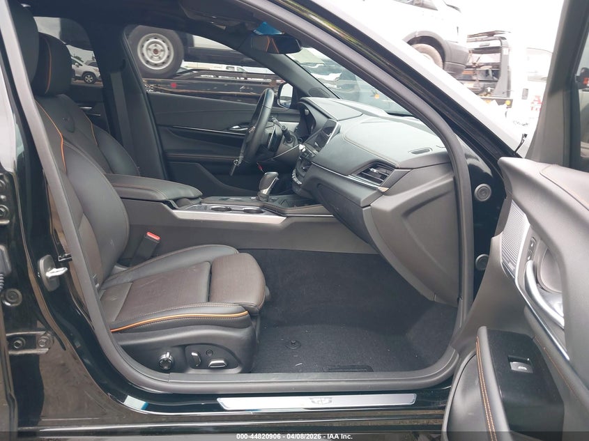 2024 Cadillac Ct4 VIN 1G6DG5RKXR0124842 IAAI salvage auction — FRONT END, Salvage Title, sold $12,300 on 2026-07-29 (photo 5)