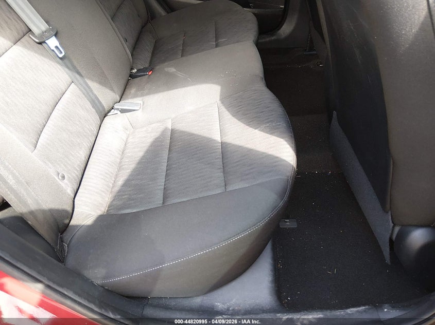 2016 Kia Forte VIN KNAFK4A65G5554241 IAAI salvage auction — REAR END, Salvage (Illinois), sold $25 on 2026-07-28 (photo 8)