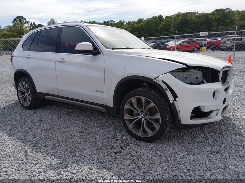 2017 BMW X5 VIN 5UXKR0C57H0V65698 — IAAI salvage auction photo