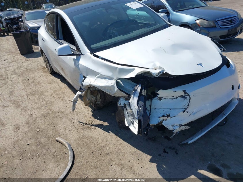 2023 Tesla Model y VIN 7SAYGDEE8PF805124 IAAI salvage auction — ALL OVER, Salvage - Greater Than 75% (Maryland), sold $7,000 on 2026-07-30 (photo 6)